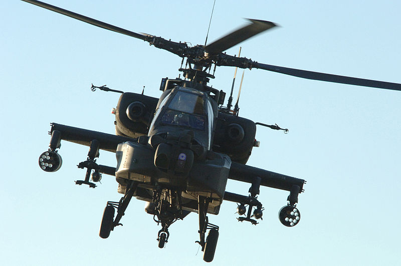 800px-AH-64_Apache_060224.jpg