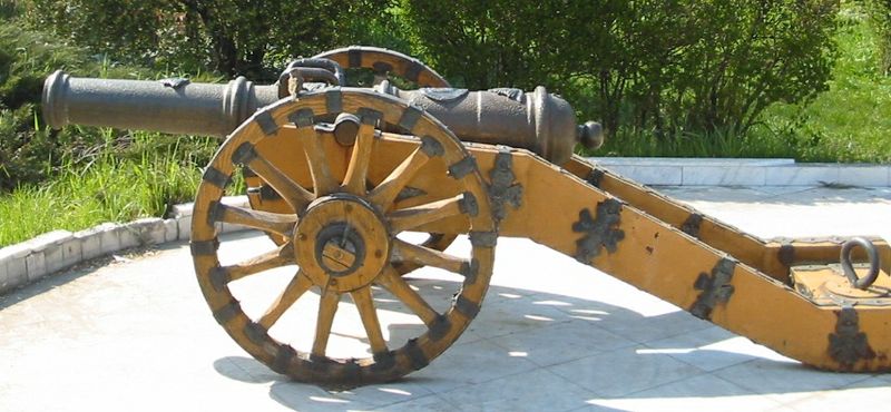 800px-Cannon_pic.jpg