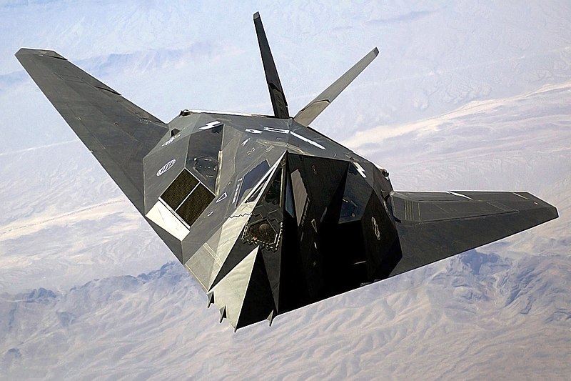 800px-F-117_Nighthawk_Front.jpg