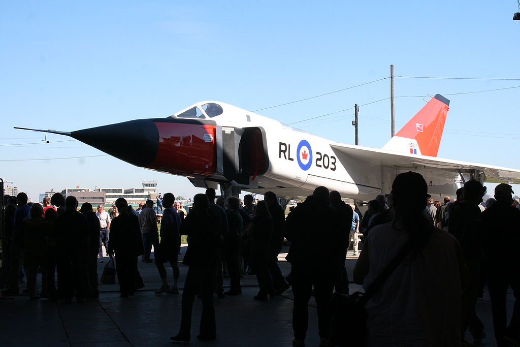 1024px-Avro_Arrow_replica.jpg
