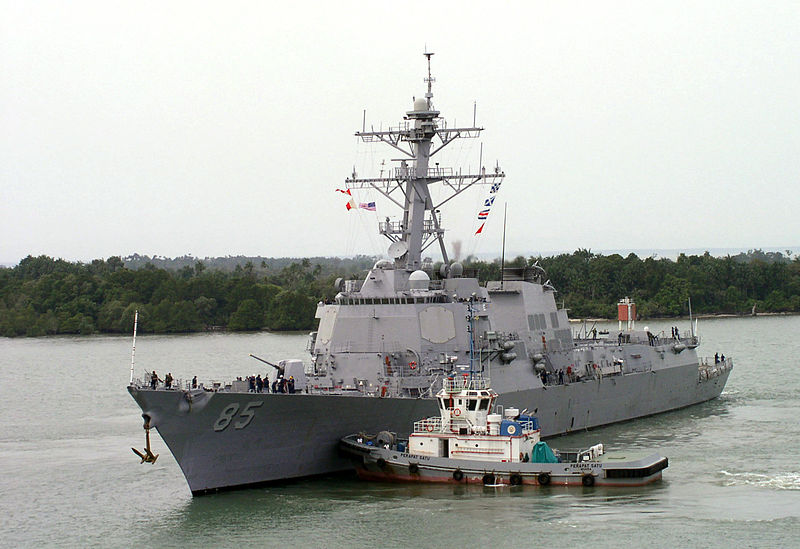 800px-USS_McCampbell_DDG-85.jpg