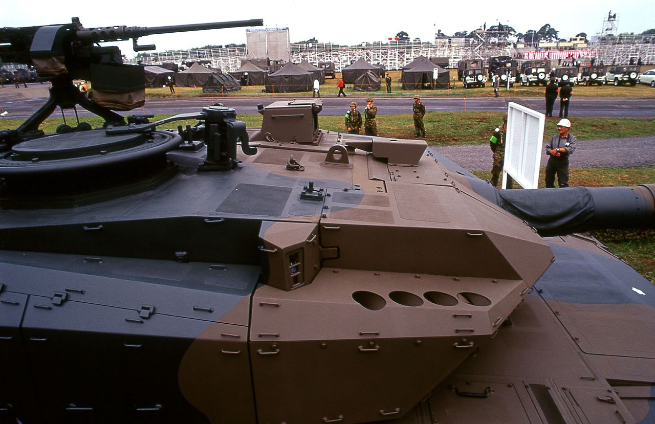 1280px-Type_10_tank_.50_cal.jpg