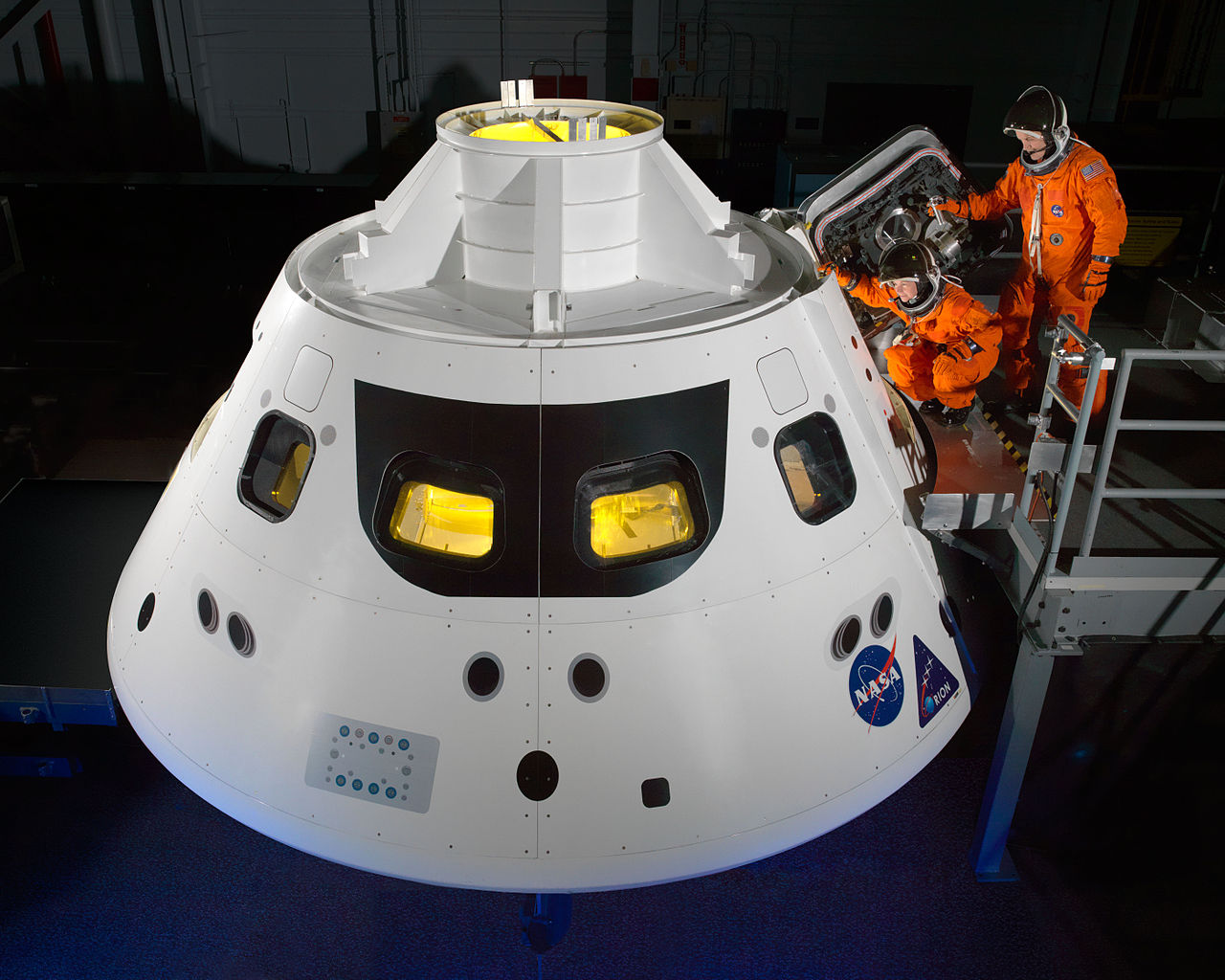 1280px-Orion_mock-up_suit_test.jpg