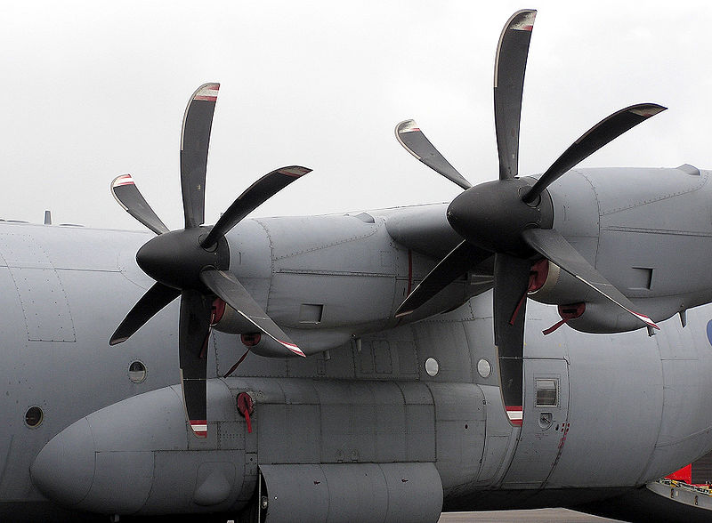 800px-Hercules.propeller.arp.jpg