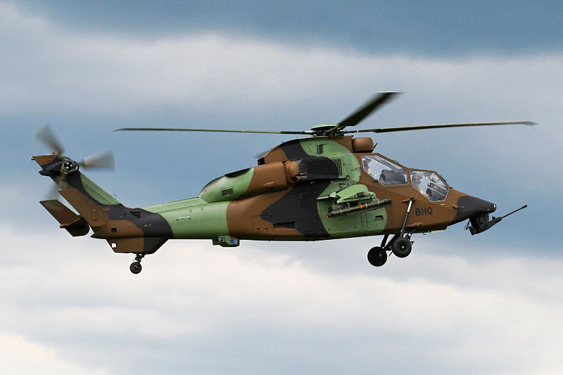 800px-Eurocopter_LE_TIGRE_-_Flickr_-_besopha.jpg