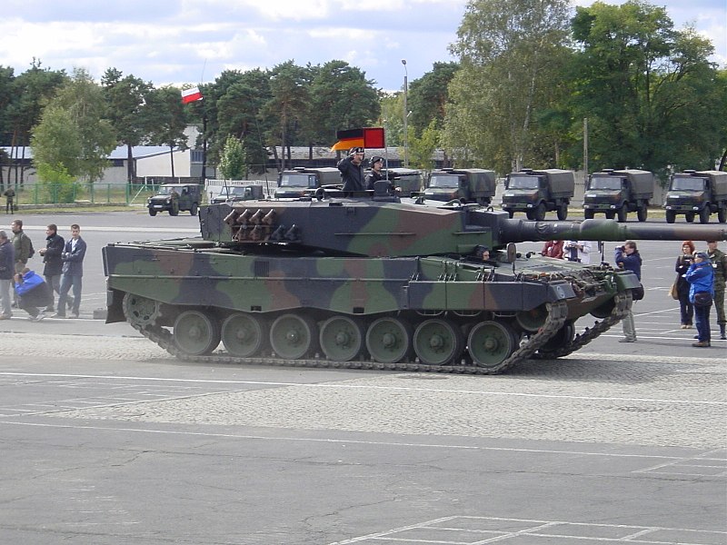 800px-Polish_Leopard2A4.jpg