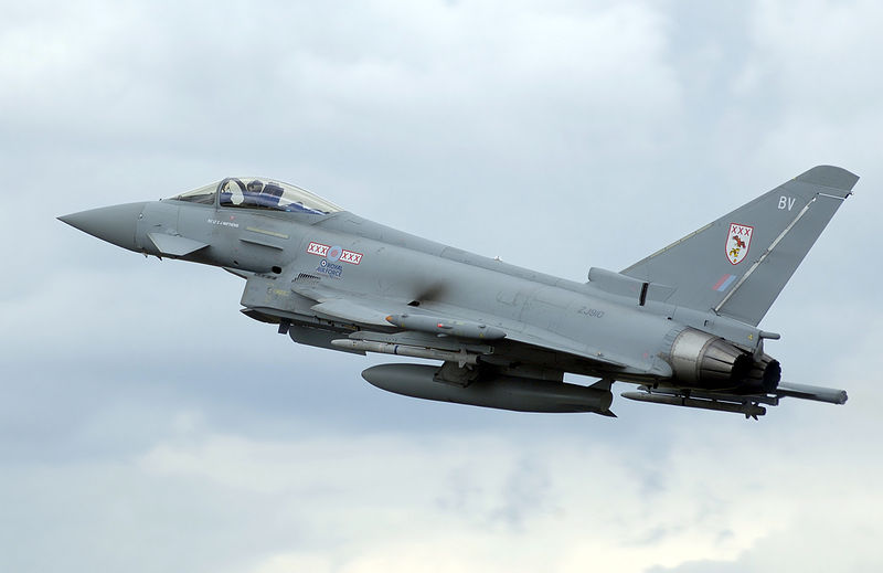 800px-Typhoon_f2_zj910_arp.jpg