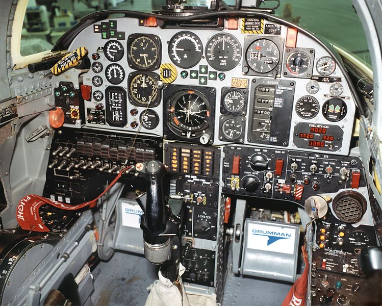749px-Grumman_X-29_Cockpit.jpg