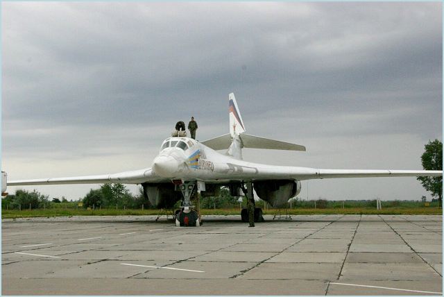 Tu-160_Blackjack_Tupolev_strategic_bomber_aicraft_Russia_Russian_Air_Force_aviation_defence_industry_military_technology_007.jpg