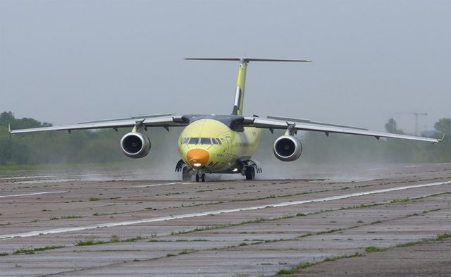 Antonov_new_An_178_transport_aircraft_to_be_highlighted_at_Paris_Air_Show_2015_640_001.jpg