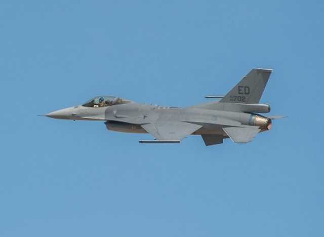 Lockheed_Martin_s_advanced_F_16V_fighter_aircraft_made_its_maiden_flight_640_001.jpg