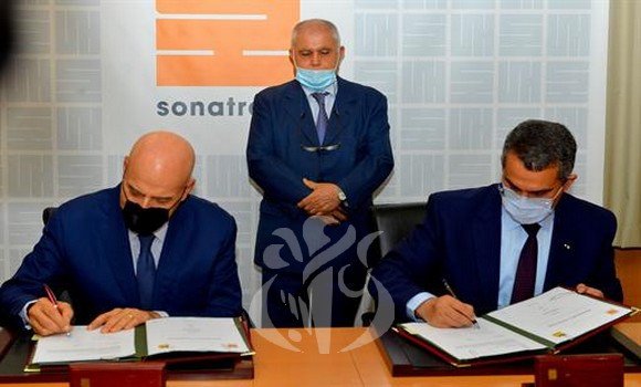 سوناطراك-ايني: التوقيع على عدة اتفاقات تعاون أساسا في القطاع الغازي