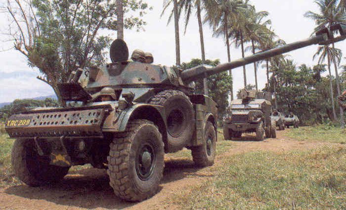 AML-90_1_SALVADOR.JPG