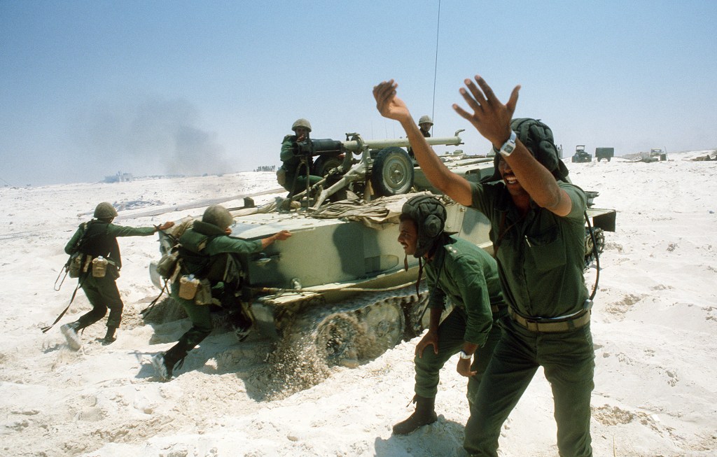 Egyptian_Army_BTR-50_001.jpg