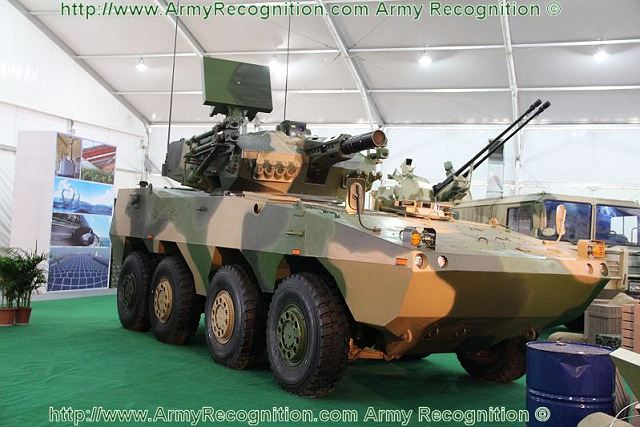 30mm_self-propelled_anti-aicraft_gun_system_China_Chinese_defence_industry_military_technology_640_001.jpg