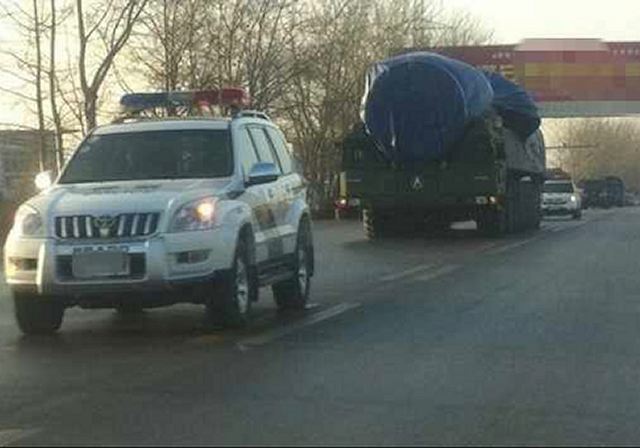 DF-41_multi-warhead_intercontinental_ballistic_missile_China_Chinese_army_defense_industry_military_technology_005.jpg