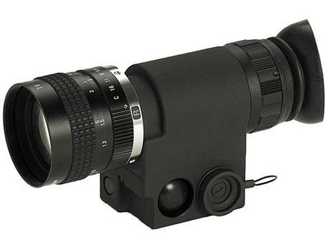 N-Vision_Optics_exhibits_its_LRS_Long_Range_Surveillance_Monocular_at_DSA_2016_640_003.jpg