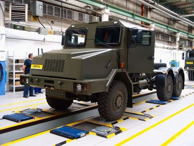 Kryl_155mm_6x6_self-propelled_howitzer_truck_Jelcz_Poland_Polish_defense_industry_military_technology_001.jpg