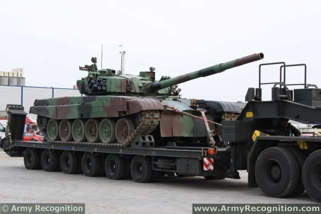 PT-91_main_battle_tank_Poland_Polish_army_defense_industry_military_technology_019.jpg