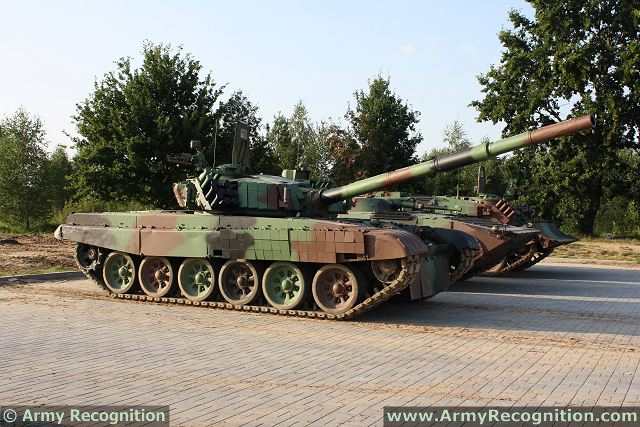 PT-91_main_battle_tank_Poland_Polish_army_defense_industry_military_technology_020.jpg