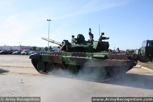 PT-91_main_battle_tank_Poland_Polish_army_defense_industry_military_technology_024.jpg