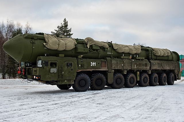 RS-24_Yars_mobile_intercontinental_ballistic_missile_system_Russia_Russian_army_003.jpg