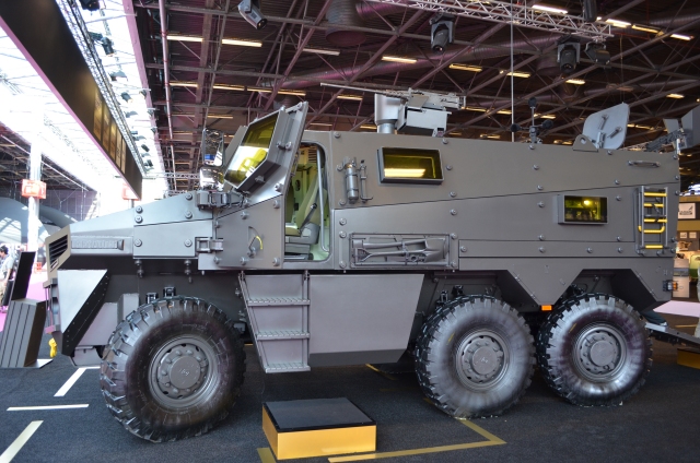 Renault_BMX_01_Eurosatory_2014_640.jpg