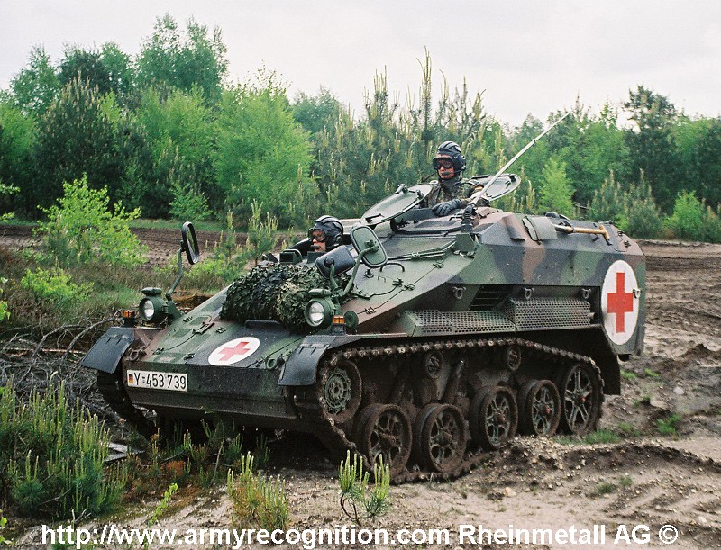 Wiesel_2_Ambulance_tracked_armoured_vehicle_Germany_German_Army_Rheinmetall_007.jpg