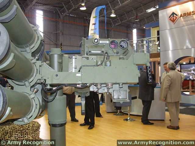 Starstreak_HVM_High_Velocity_Missile_air_defence_weapon_Thales_United_Kingdom_British_army_010.jpg