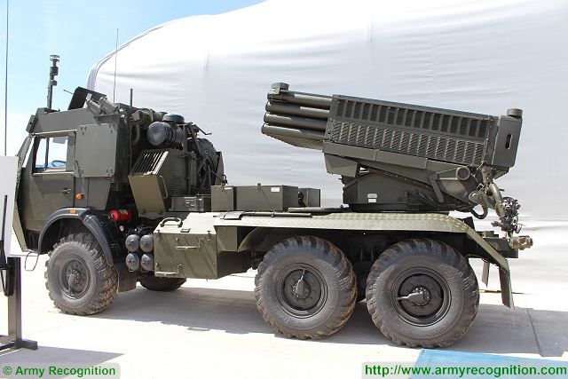 BM-21_MARS_Grad_KazGRAD_1KGBK15_122mm_MLRS_KADEX_2016_Astana_Kazakhstan_002.jpg