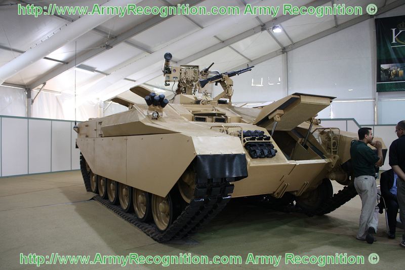 MAP_II_heavy_tracked_armoured_vehicle_personnel_carrier_KADDB_Jordan_Jordanian_002.jpg