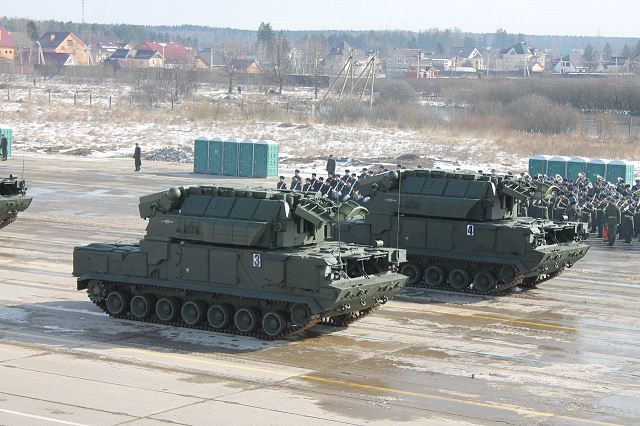TOR-M2U_short_range_air_defense_missile_system_armoured_vehicle_rehearsal_Victory_Day_Parade_Russian_army_april_2014_001.jpg