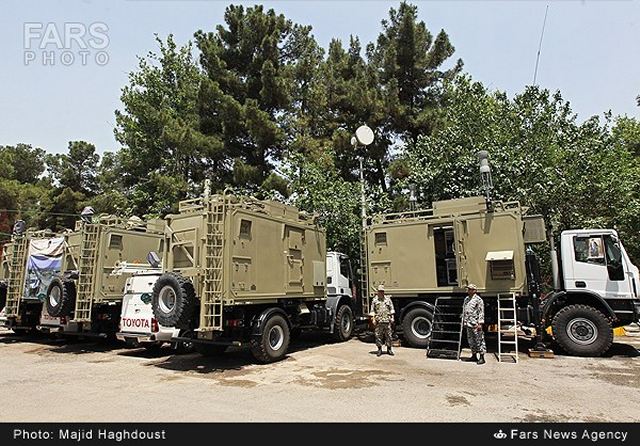 Iran_to_unveil_two_new_home-made_air_defense_command_systems_Fakour_and_Rassouf_640_001.jpg