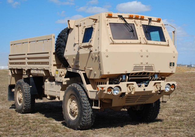 Oshkosh_receives_FMS_from_multipl_countries_for_84_Family_of_Medium_Tactical_Vehicles_640_001.jpg