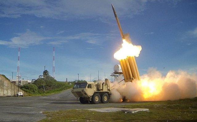 THAAD_System_Intercepts_Target_in_Major_Missile_Defense_Flight_Test_640_001.jpg