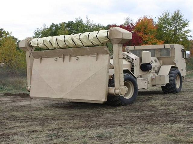 M1271_Medium_Flail_Mine_Clearing_Vehicle_engineer_4x4_truck_United_States_US_Army_001.jpg