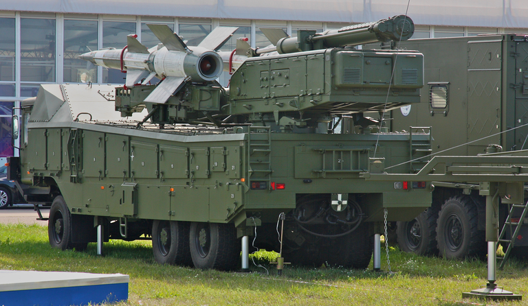 S-125-2M-Pechora-2M-M.Jerdev-MAKS2011-9S.jpg