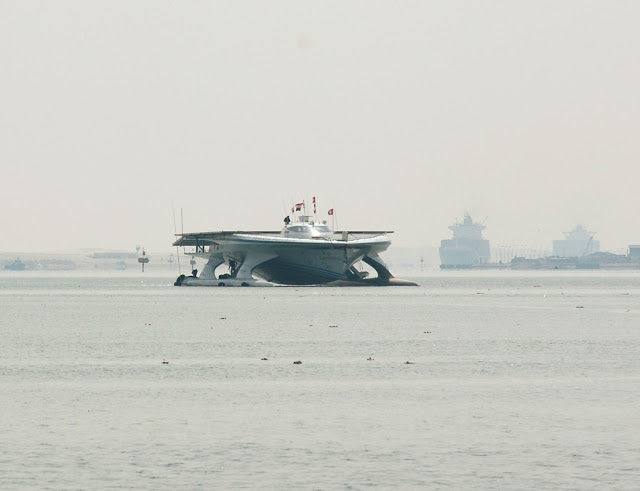 MS-Turanor-PlanetSolar-yacht-crossing-Suez-Canal.jpg