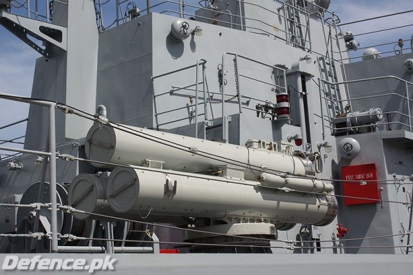 ET-52C_torpedoes.jpg