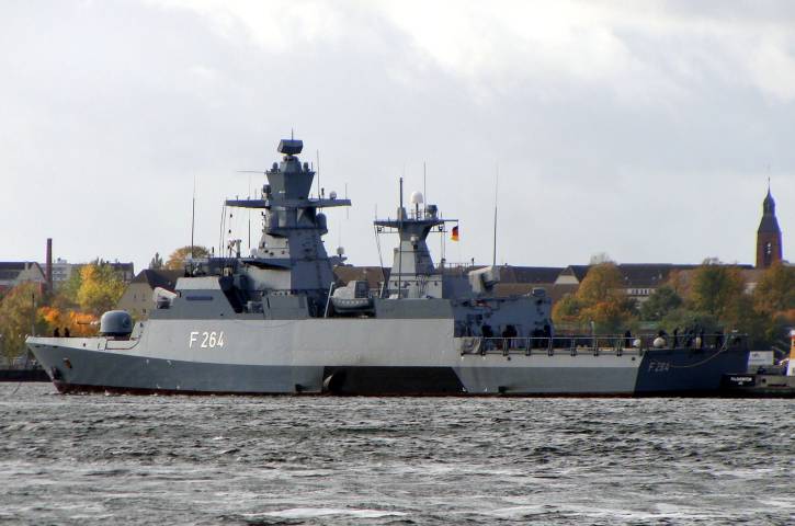 F_264_LUDWIGSHAFEN%20AM%20RHEIN_002.jpg