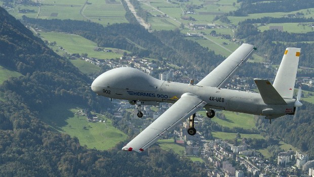 un_Hermes_900_flying_in_Swiss_evaluation_2_LR.jpg