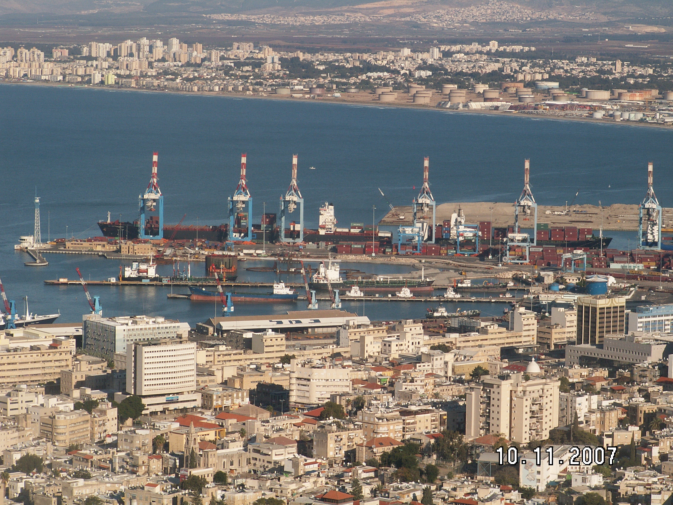 haifa-eastern-pier-02.JPG