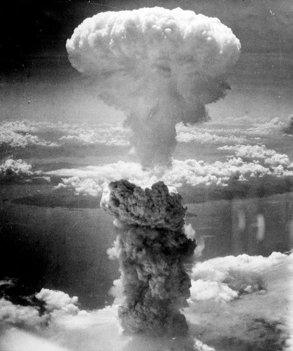Nagasakibomb-580x693.jpg