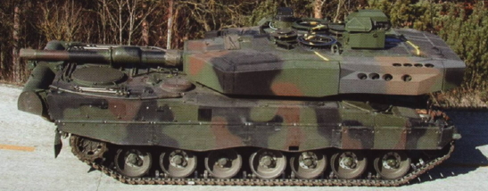 char-87-leopard-2a7-krauss-maffei-03d.JPG