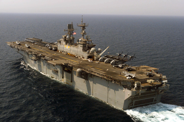 04_uss_iwo_jima_lhd_7.jpg