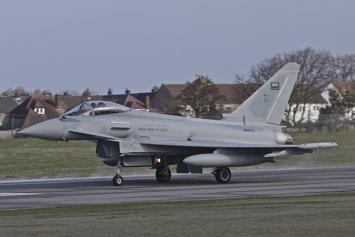 143473_52063615_EF2000TYPHOON-SAUDI%20ARABIA%20AF-ZK079-31-3-2011-WARTON%20AFB.jpg