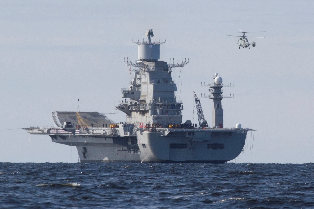 INS_VIKRAMADITYA_Aircraft_Carrier_Sevmash.jpg