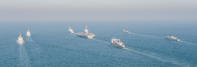 French_Navy_Carrier_Strike_Group_Arromanches2_Task_Force_50_005.jpg