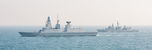 French_Navy_Carrier_Strike_Group_Arromanches2_Task_Force_50_011.jpg