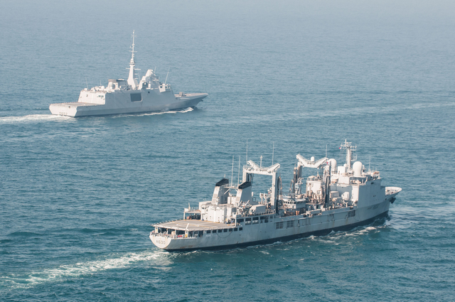 French_Navy_Carrier_Strike_Group_Arromanches2_Task_Force_50_016.jpg